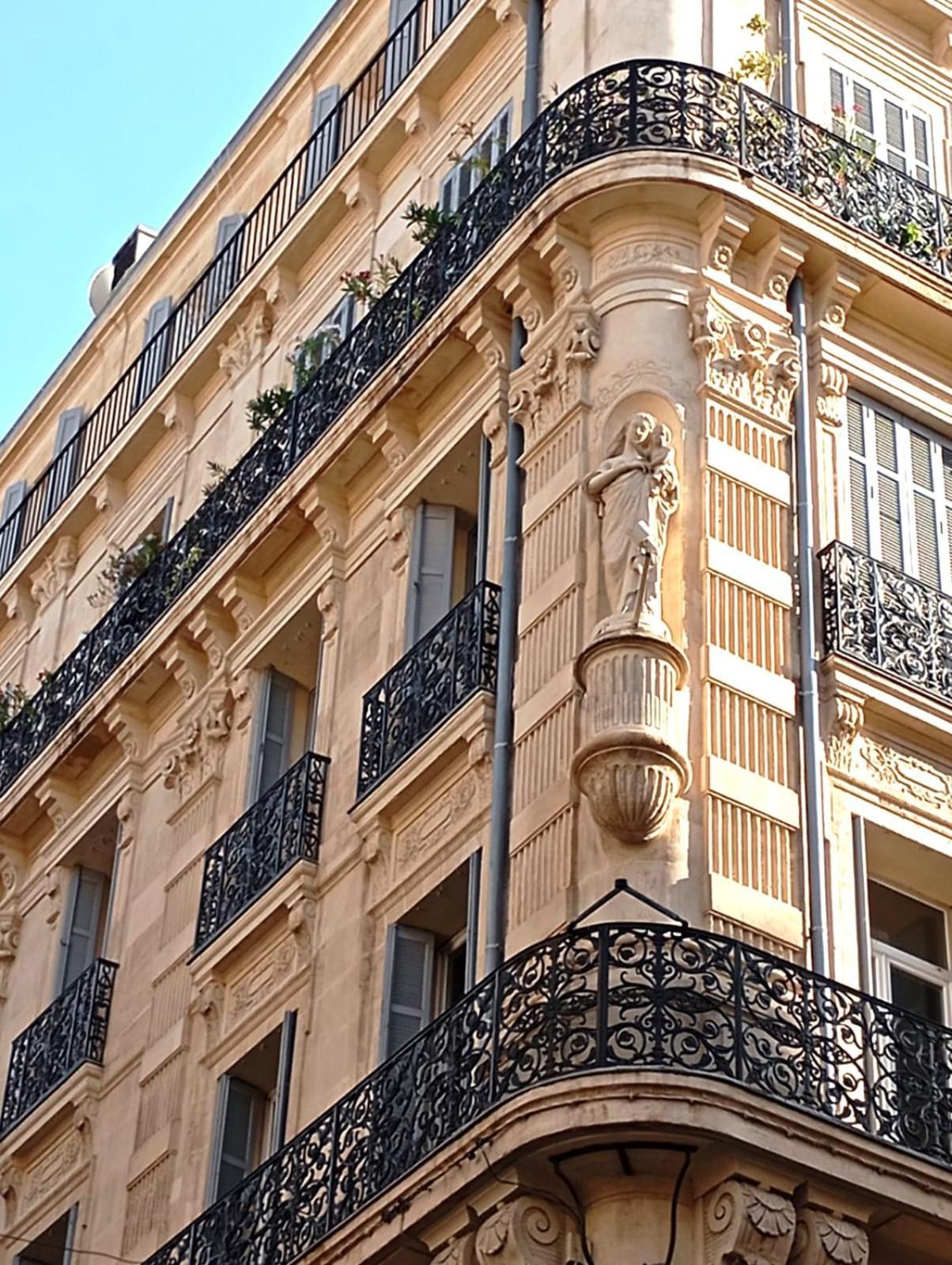 Chez L'Habitant, Propose Grande Chambre Vieux Port Marseille Extérieur photo